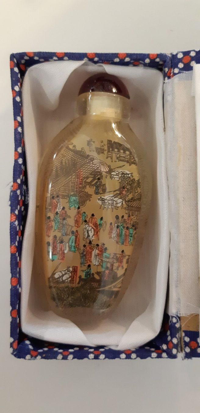Flaconi: Chinesische  Snuff Bottle - innen handbemalt! – Usato da Stetten AG venduto da Brissago25