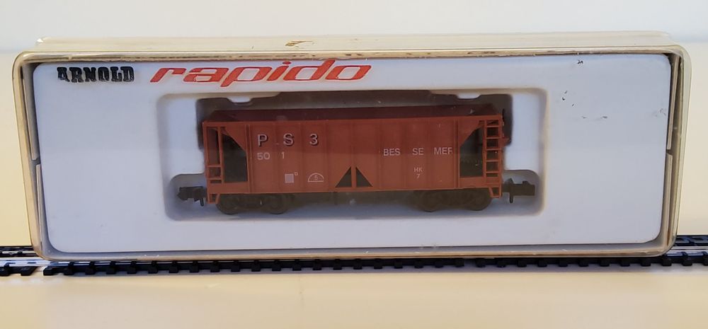 Articles de modélisme ferroviaire Arnold en plastique