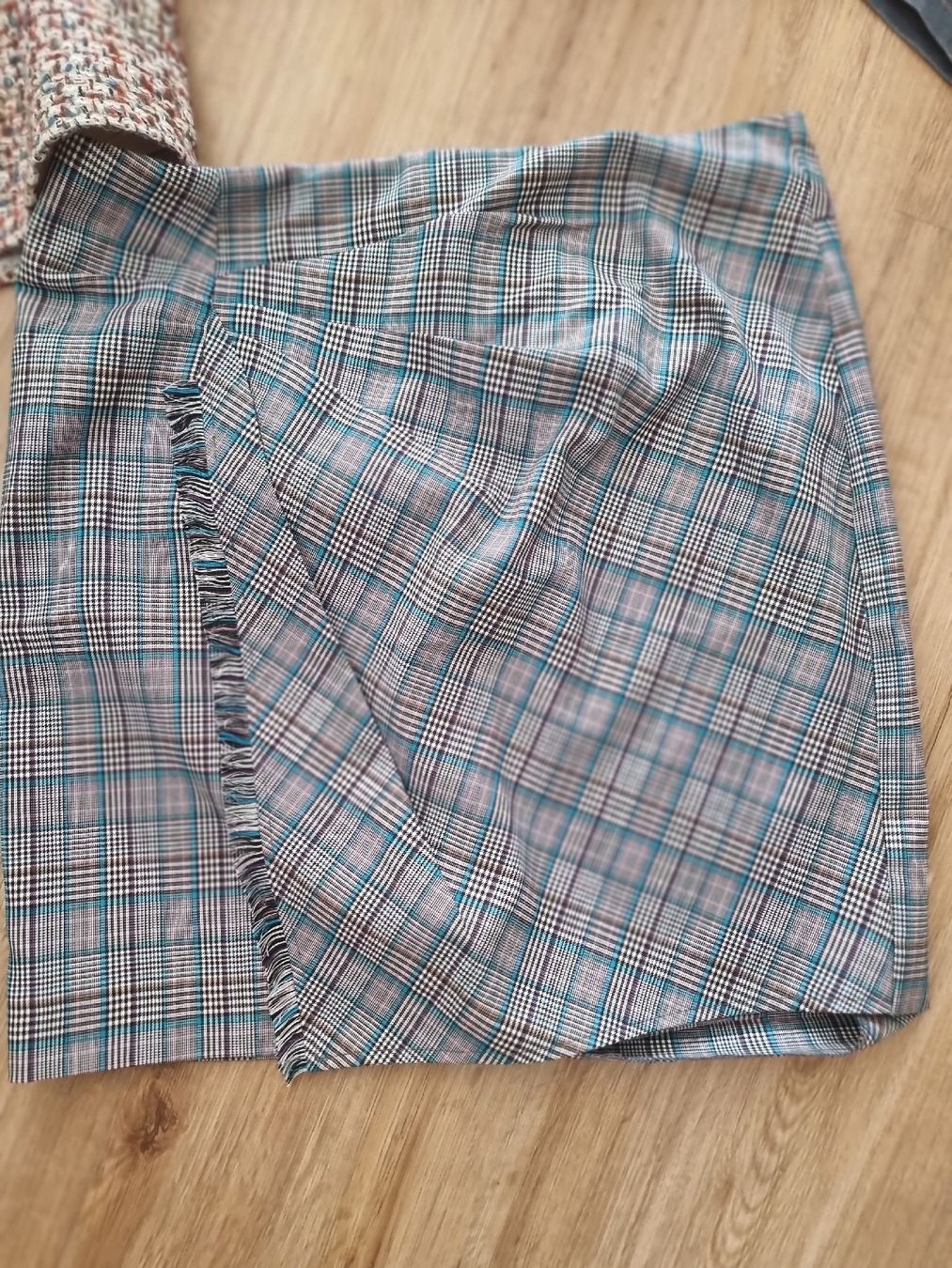 Lotti di vestiti: Mini Röcke Set, Grösse 38/M, Top Zustand – Usato da Arbon venduto da sabire72 2
