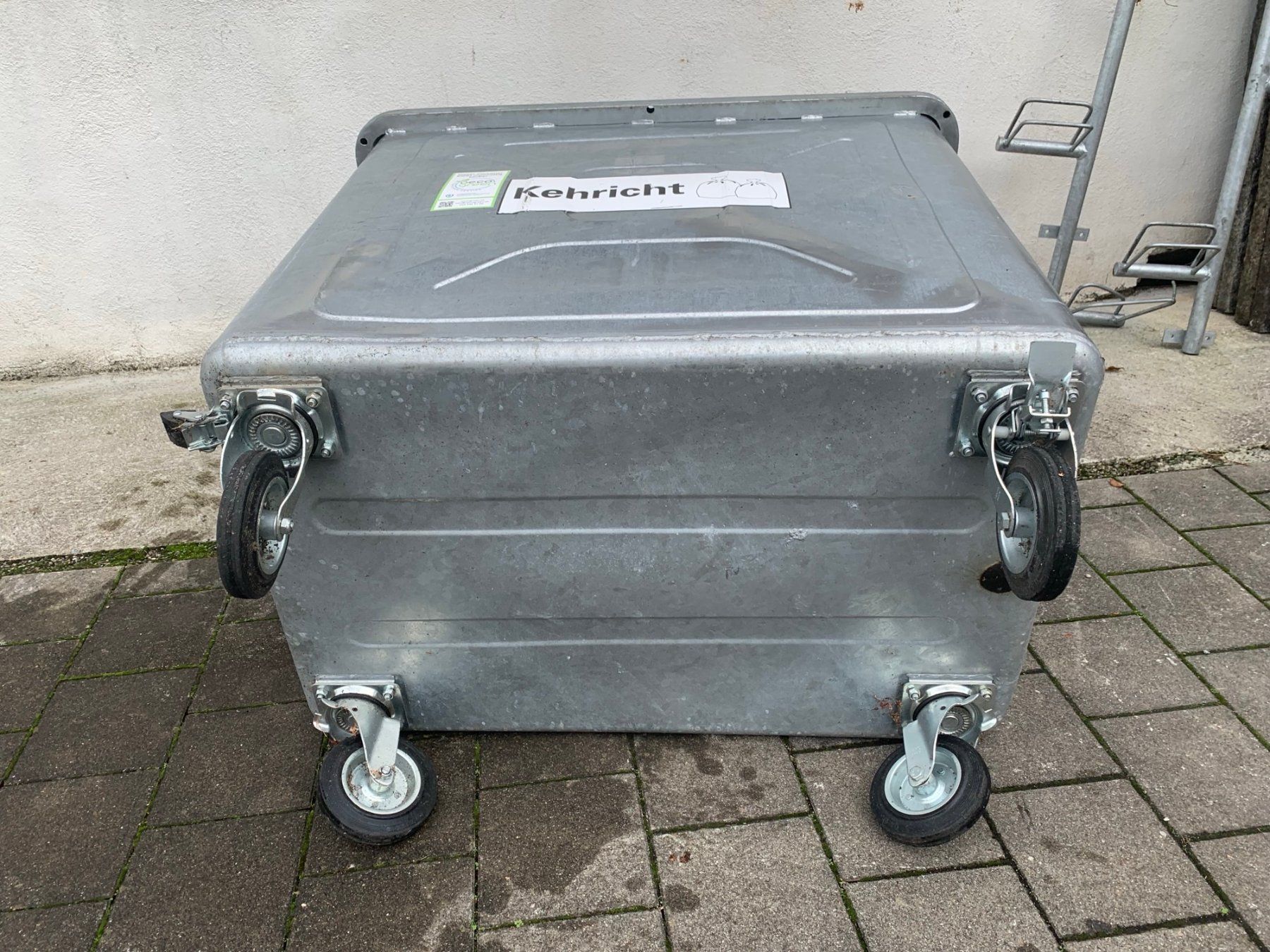 Altro per Ufficio & Commercio: Schöner, Ochsner Container Abfallcontainer 800 Liter – Usato da Wallisellen venduto da zappenduster 5