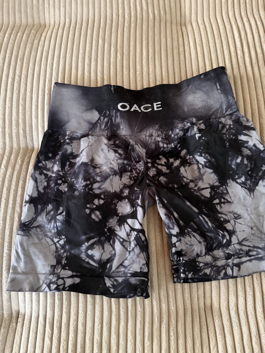 Oace Hosen: Oace Shorts Grösse M neuwertig – Neu (gemäss Beschreibung) aus Recherswil von luca_v 1