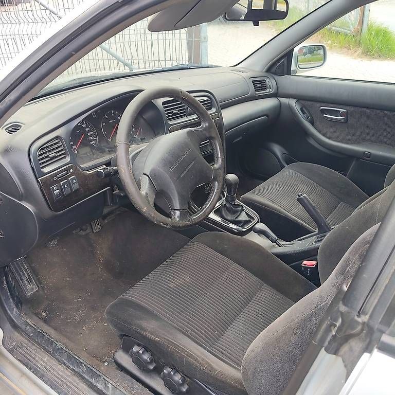 Automobili: Occ. SUBARU Legacy 2.5 4x4 – Usato da Cunter venduto da inf_w8s7 4