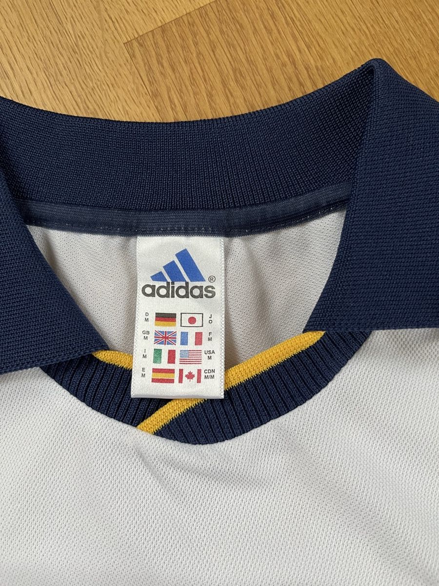 Adidas Maillots de corps & Pantalons: Adidas Trainingstrikot – Neuf (Voir description) à Zürich par dho_qq9v 2