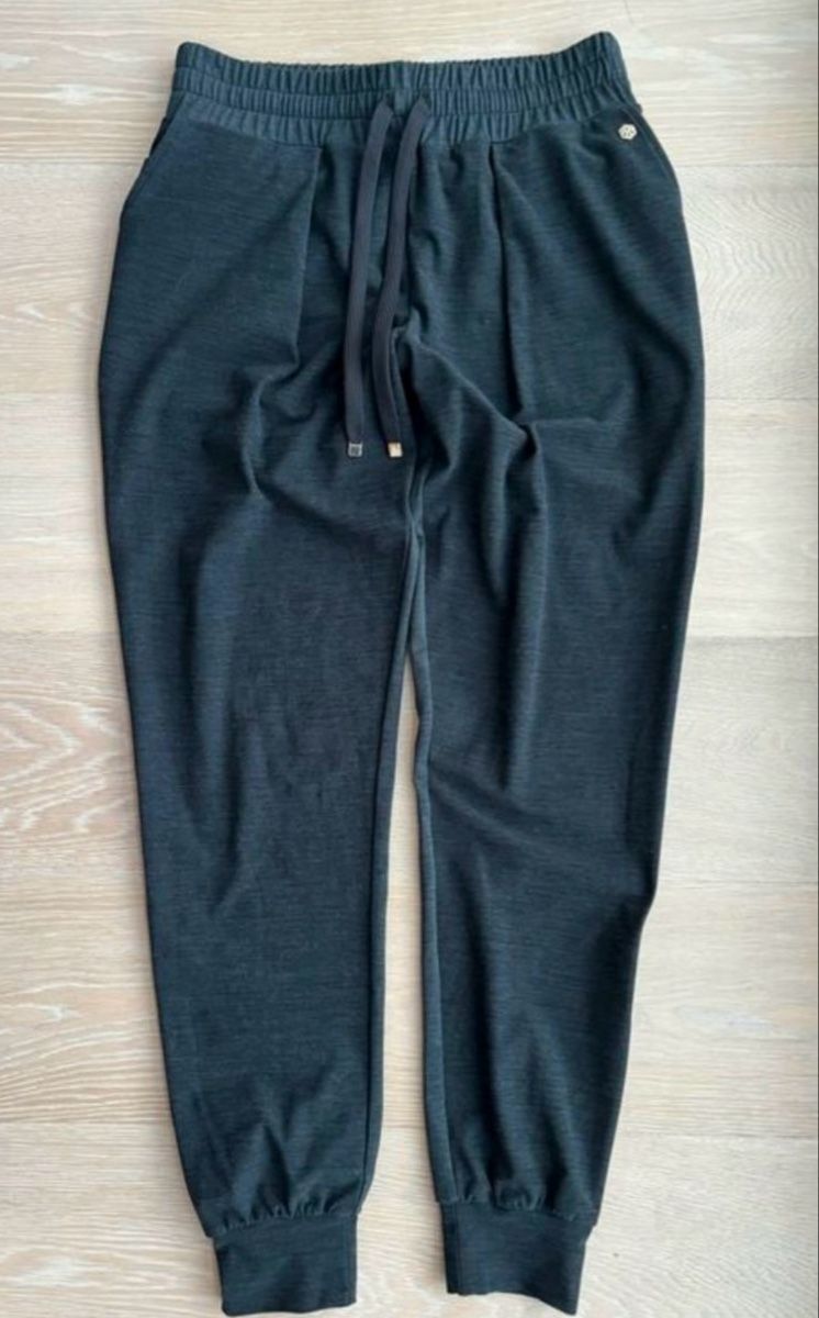 Ina Kess Pantalons: INA KESS YIN Track Pants forest. S-long – D'occasion à Luzern par Magda1914
