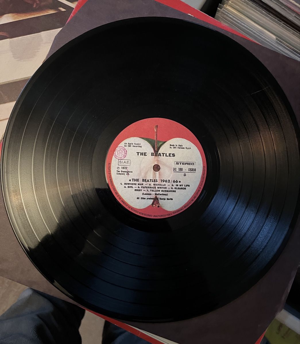 Dischi in vinile: 2 beatles doppel lps – Usato da Liestal venduto da TKocher 3