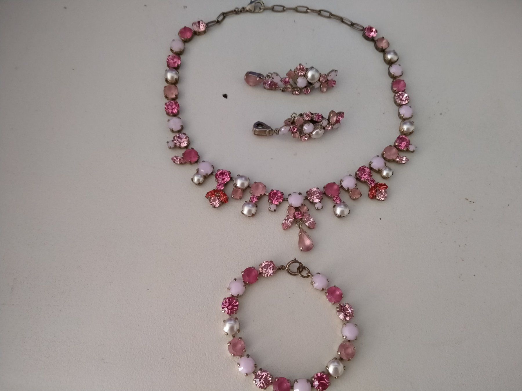Altri gioielli: Ensemble bijoux 3 pièces pierre ancien rose – Usato da Veytaux venduto da Christianelucie