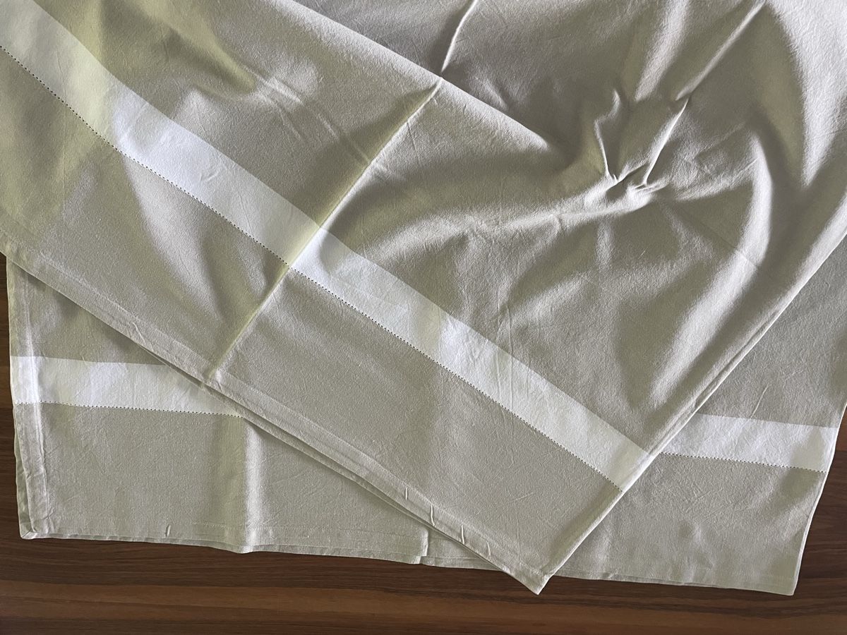 Sonstige Tischwäsche: 2 Tischdecken beige/weiss ca178 x 178 cm quadratisch – Gebraucht aus Gockhausen von AnneT07 4