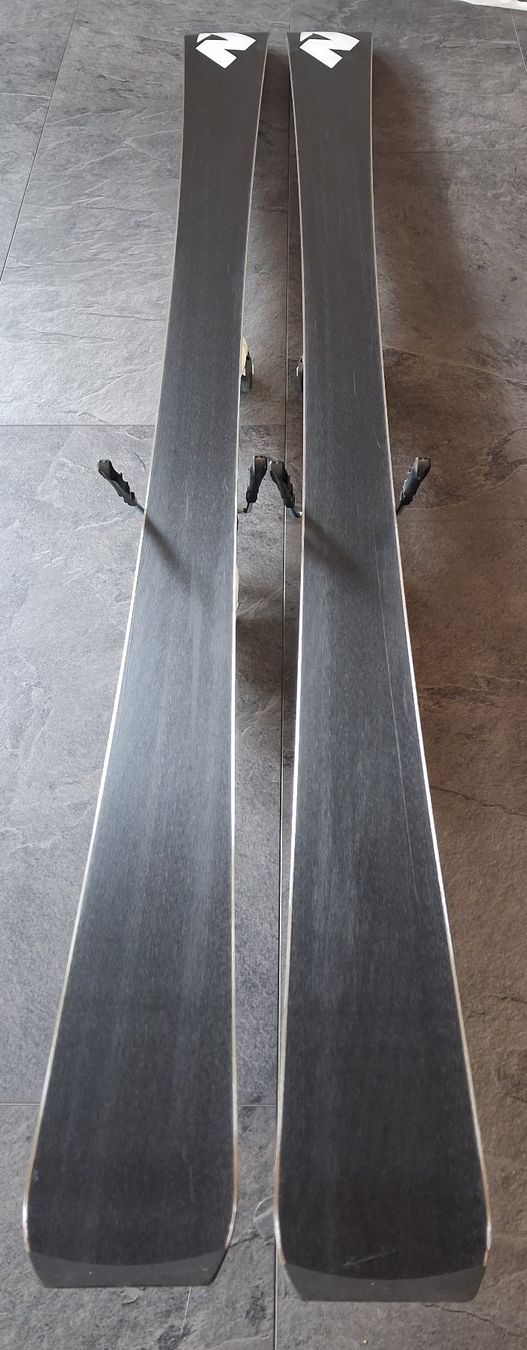 Skis: Ski, Alpinski – Gebraucht aus Trubschachen von MarianneJ01 2