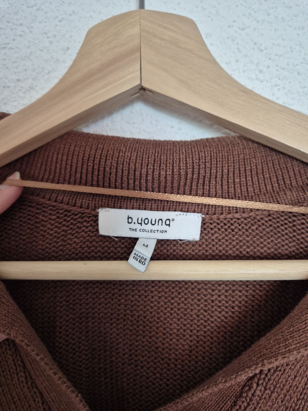 Maglioni & Felpe: Pullover b.young braun mit Kragen Grösse M gebraucht – Usato da Amriswil venduto da noe_z7wn 1