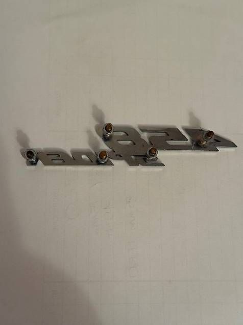 Ferrari Accessori per altri veicoli: Ferrari 458 Spider Dashboard Emblem – Nuovo (secondo la descrizione) da Vacallo venduto da mvtony 1