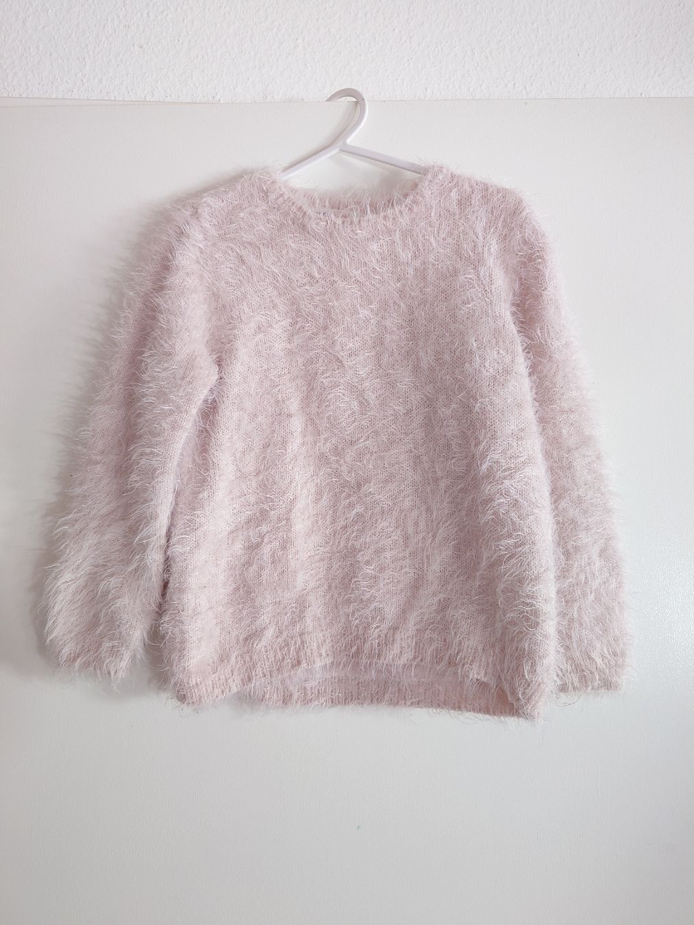 Lotti & Set di vestiti: 9er Set Mädchen Kleider (Pullover/Kleider), Gr. 110-116 – Usato da Uster venduto da snowy_6 6