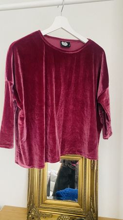 Samt Shirt, kurz und weit mit 3/4 Arm XS