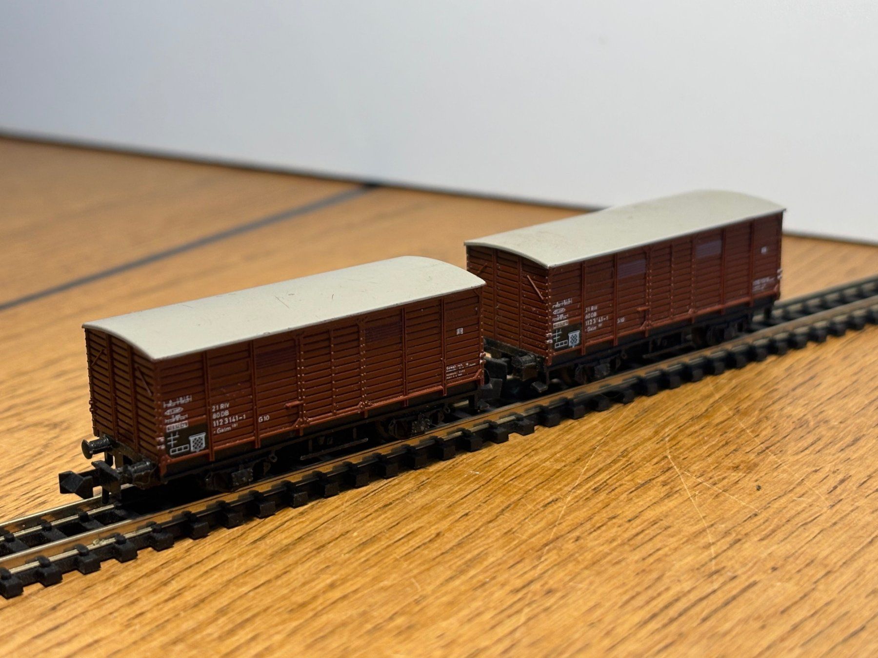 Modellini di ferrovie: S0219: 2 Güterwagen (Spur N) – Usato da Birsfelden venduto da Birs_25 2