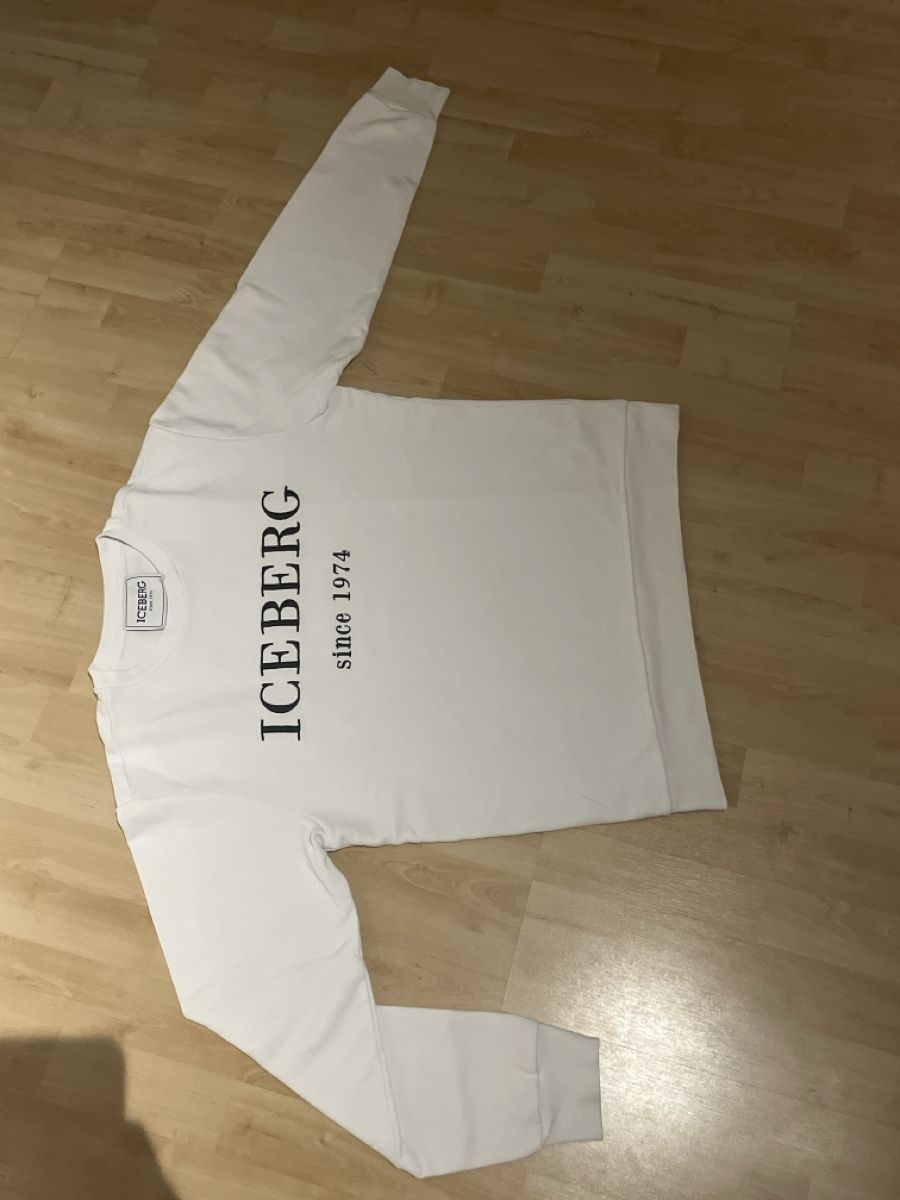 Iceberg Pullover & Sweatshirts: ICEBERG MARKENPULLOVER WEISS – Gebraucht aus Hedingen von sve_js9y