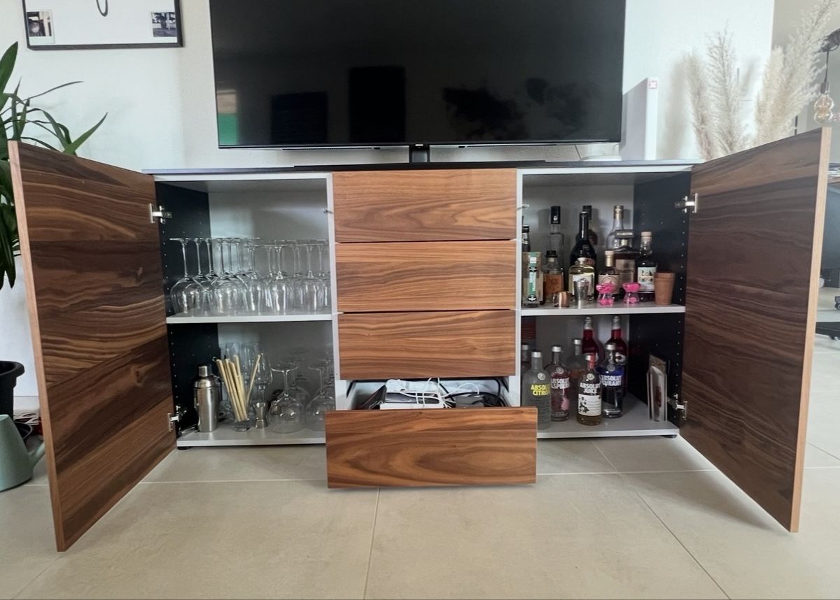 Cassettiere: Sideboard Nussbaum – Usato da Steffisburg venduto da anjagr 3