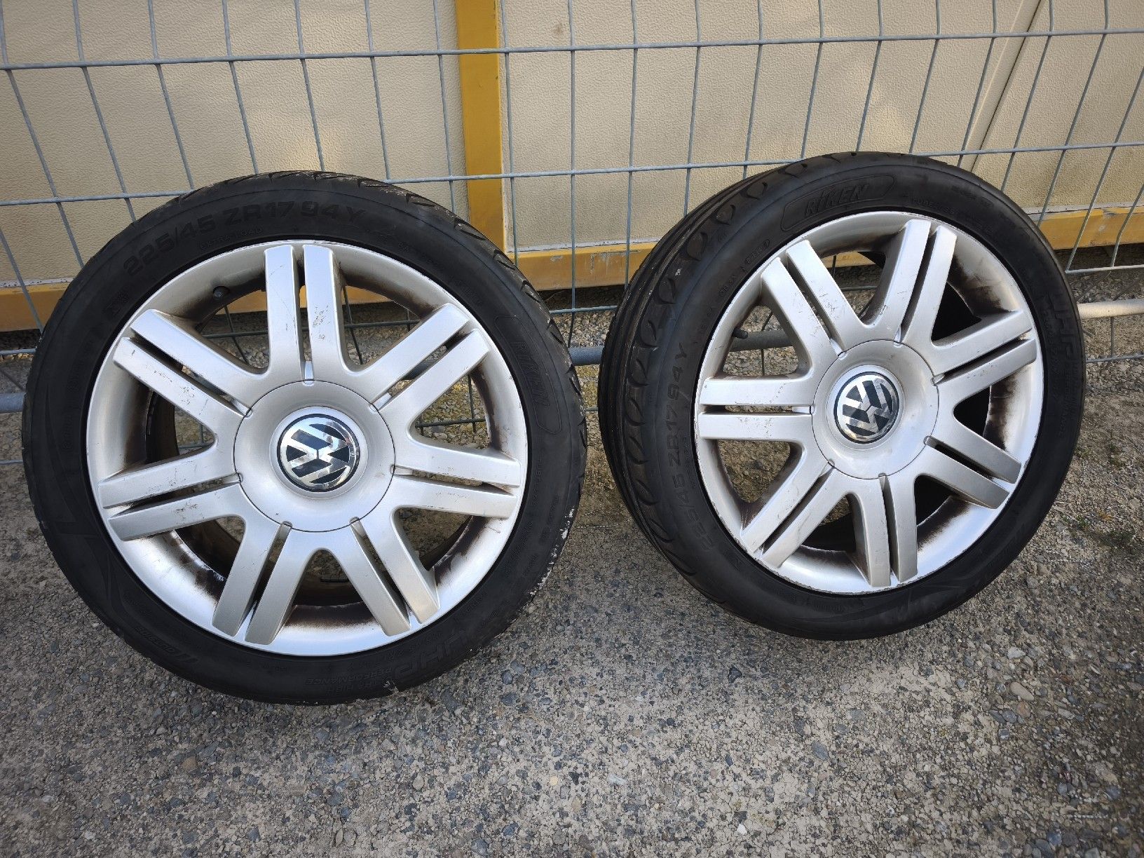 Volkswagen Jantes: VW Passat 3bg Felgen  – D'occasion à Hinwil par Legion88 1