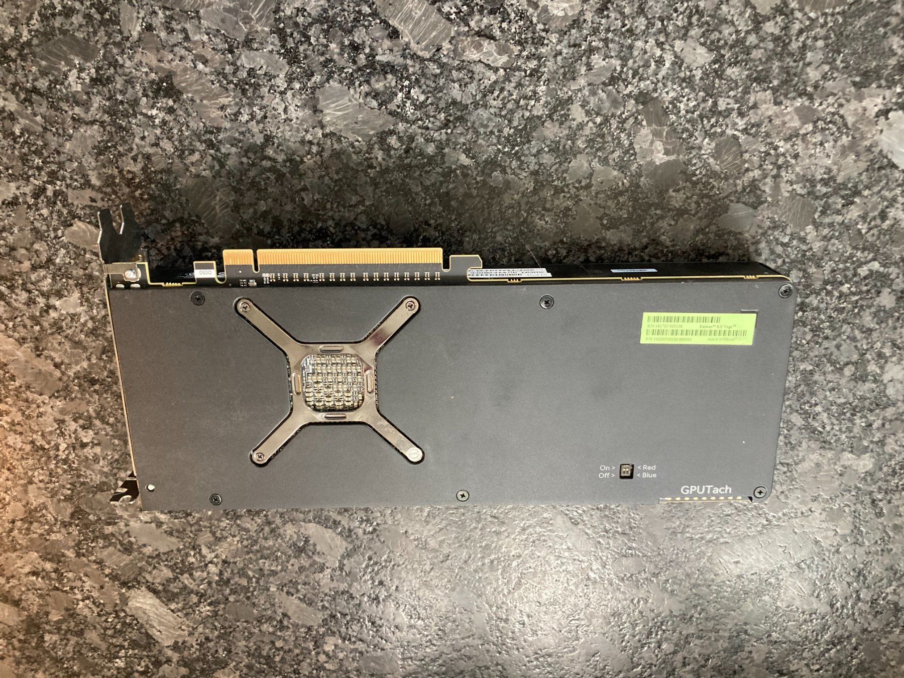 Amd Schede grafiche: Sapphire Radeon Vega 56 – Usato da Kleinwangen venduto da Suelei83 1
