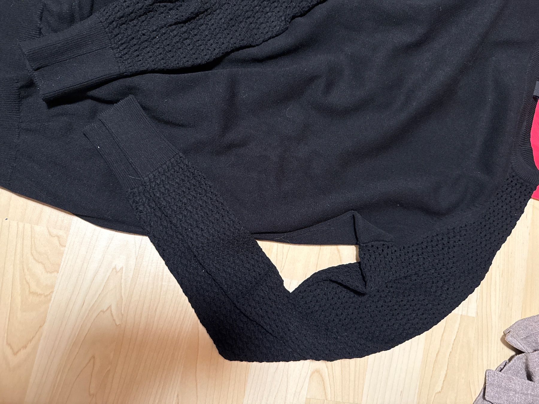 Lots de vêtements: Umstandspullover – D'occasion à Seuzach par lu-zi 1