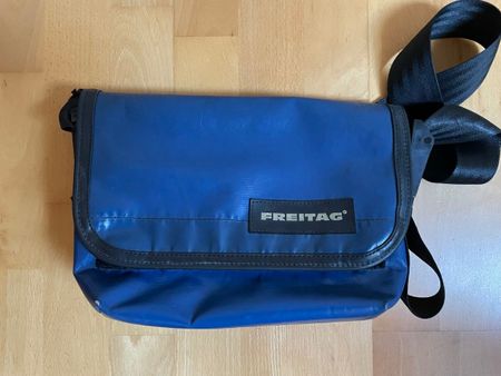FREITAG Tasche Blau Vintage Look