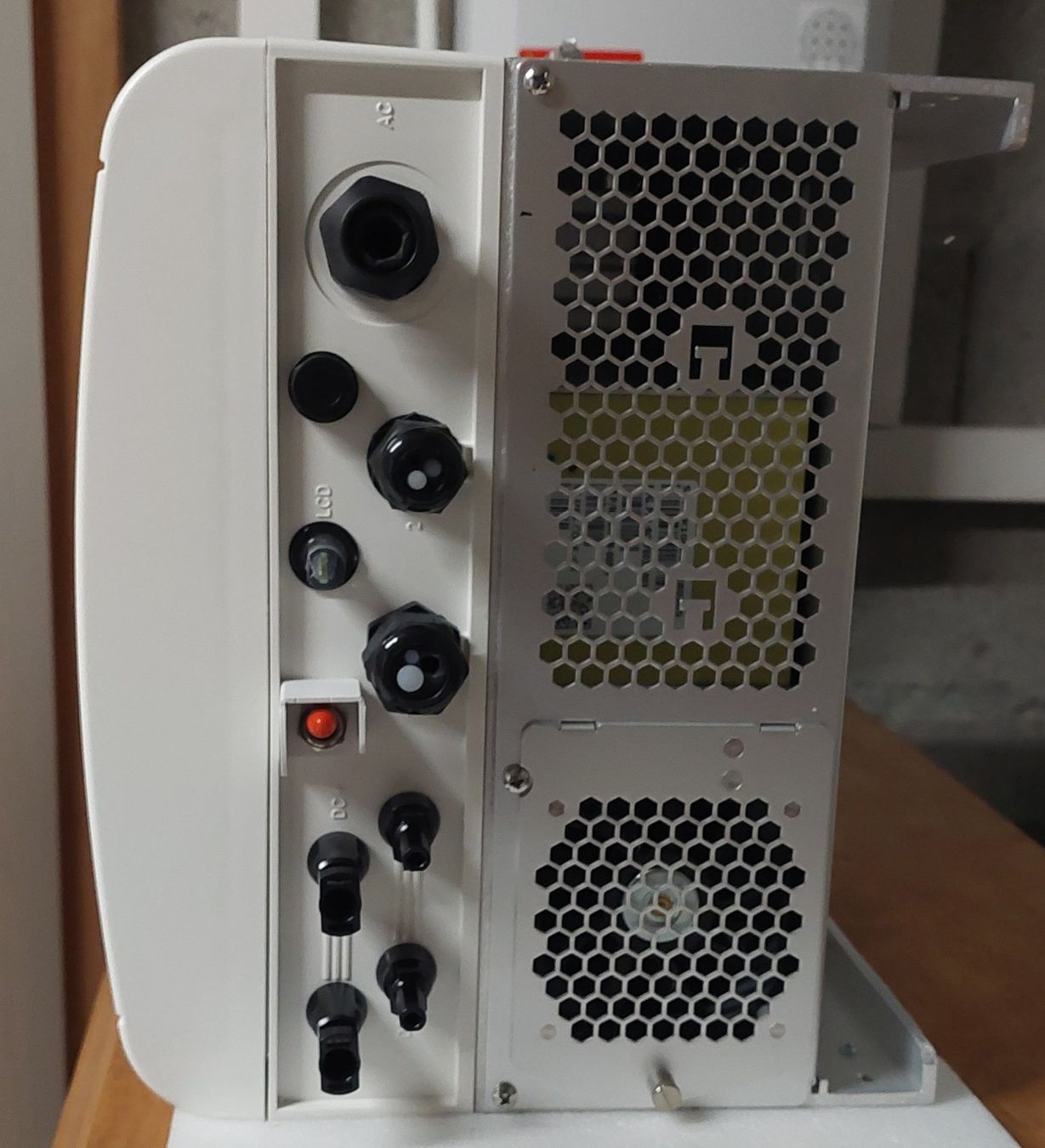 SolarEdge Wechselrichter: Onduleur SolarEdge SE12,5K - SE27,6K – Gebraucht aus Attalens von con_7hjx 1