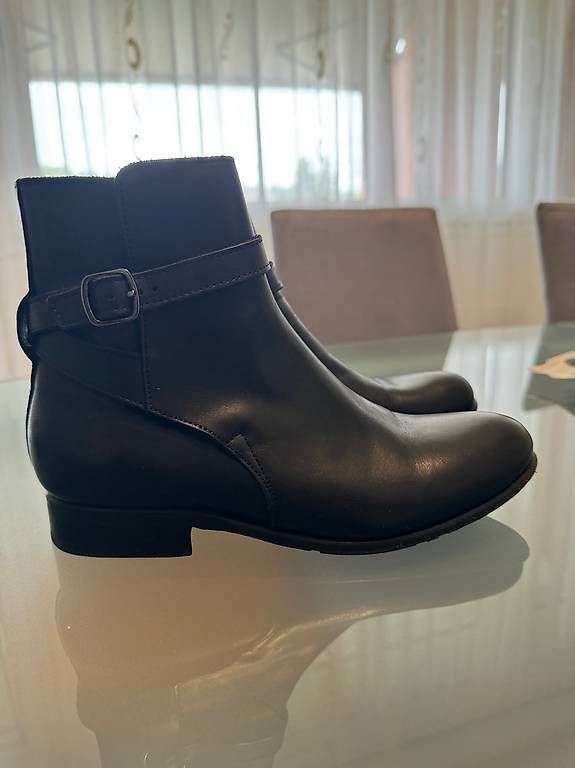 Navyboot Damenschuhe: Navyboot shoes – Gebraucht aus St. Urban von dju_lila