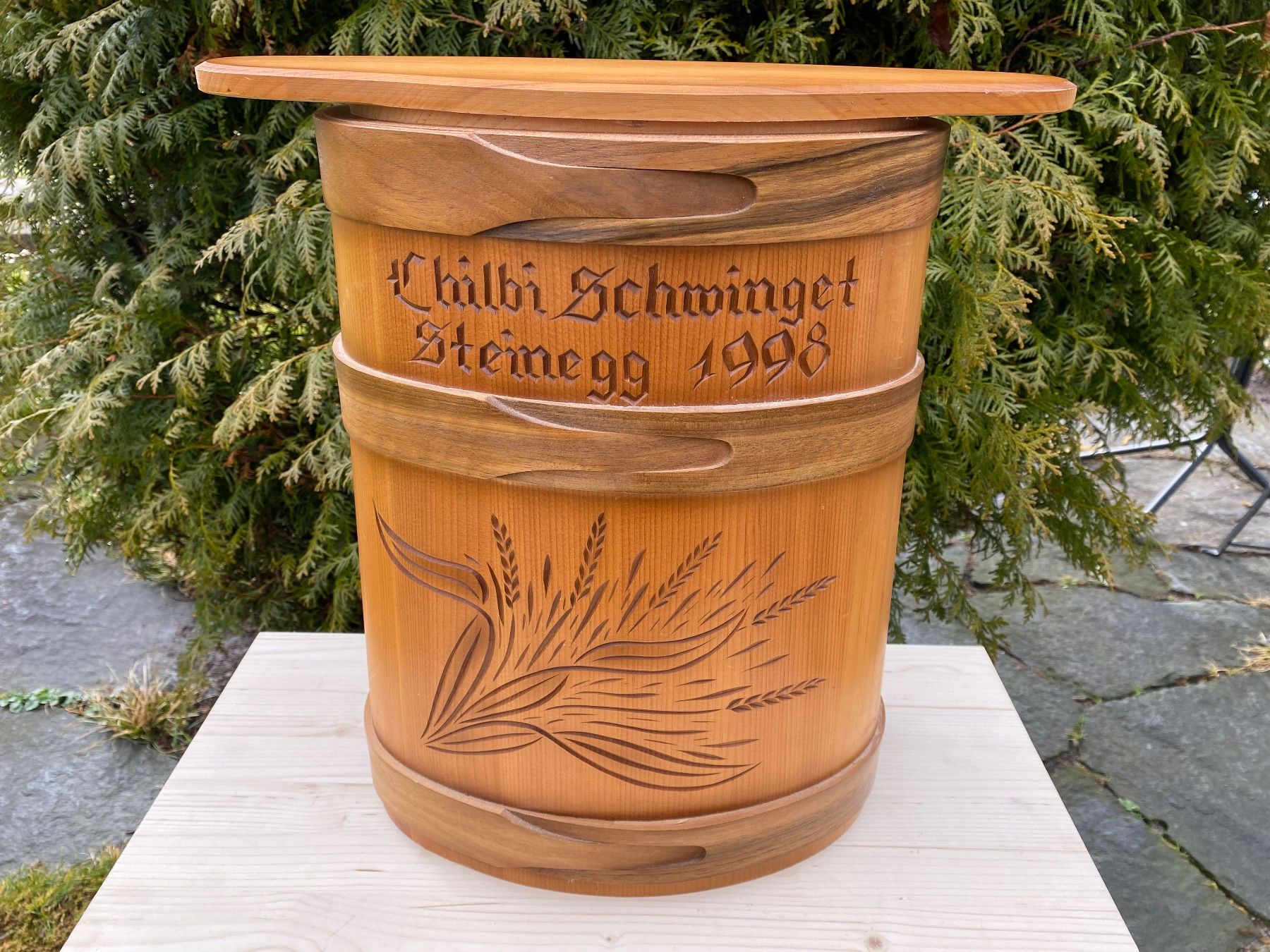 Campanacci mucche: Schöne alte Holztause – Usato da Feldbach venduto da Olive1 1