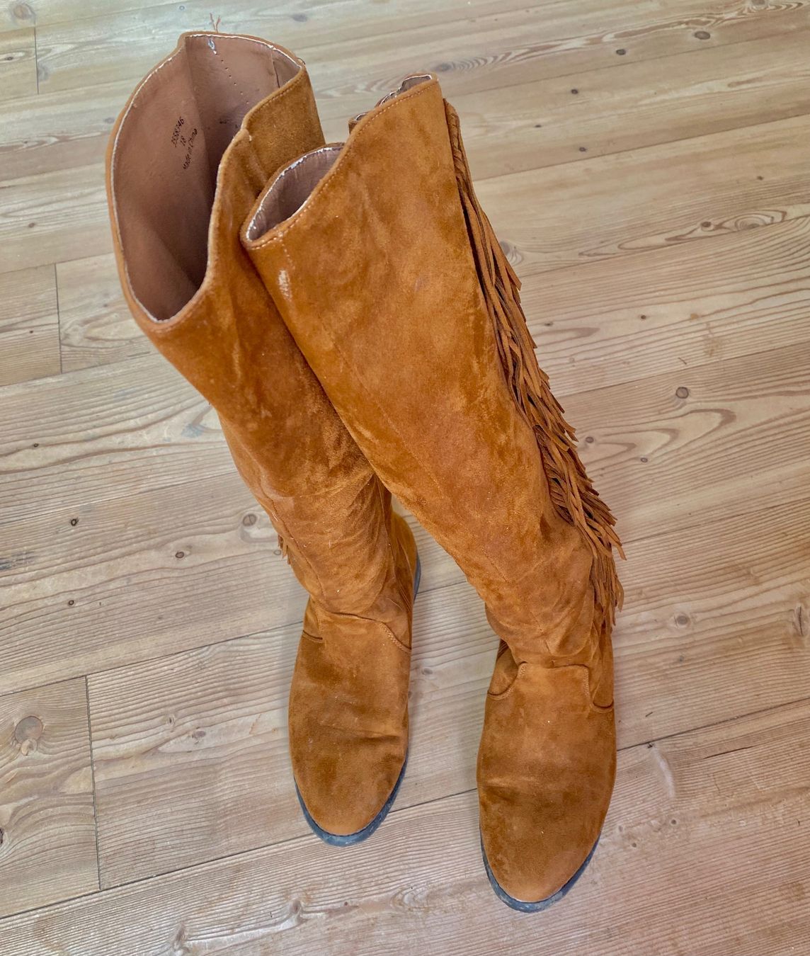 Herrenschuhe: Stiefel mit Fransen braun Grösse 43 – Gebraucht aus Wald ZH von nicolaslindt