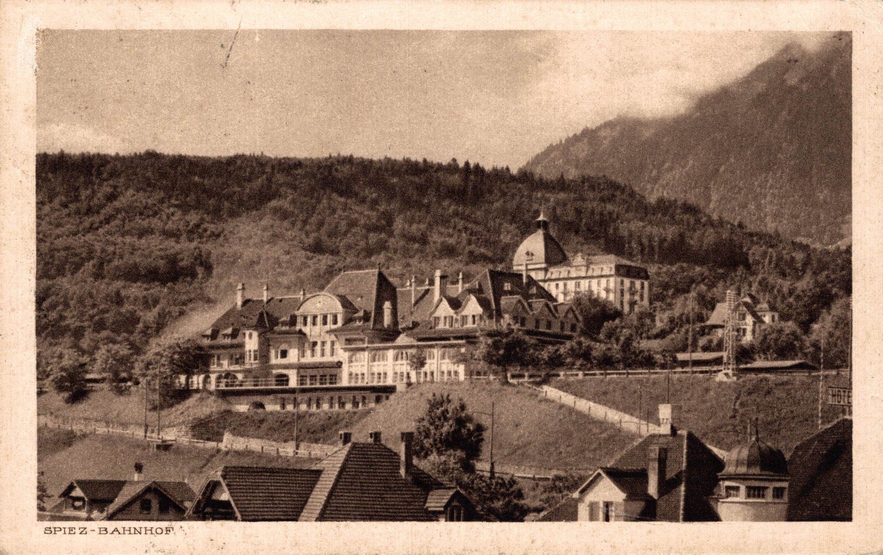 Cartoline postali: Spiez Bahnhof. – Usato da Bronschhofen venduto da Astore