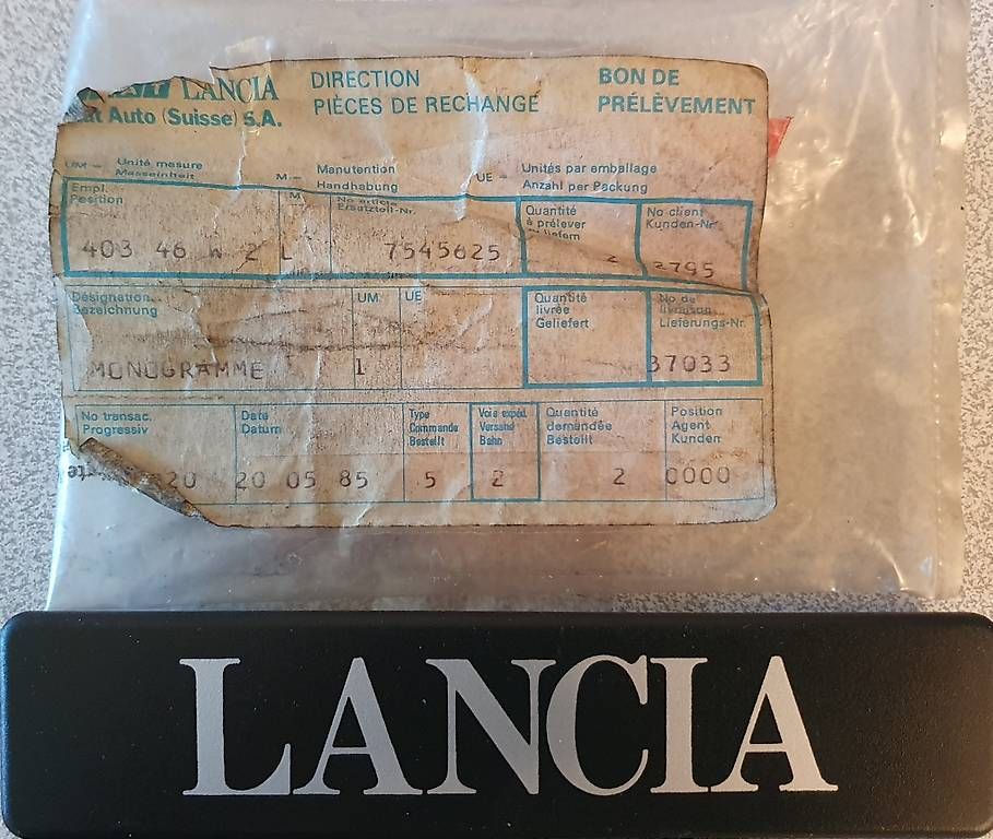 Alle Autoersatzteile: Monogramme de coffre Lancia – Gebraucht aus Les Avanchets von Giuseppe.01
