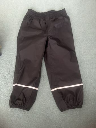 Regenhose Kinder schwarz Grösse 116 Reflektorband Bundgummi
