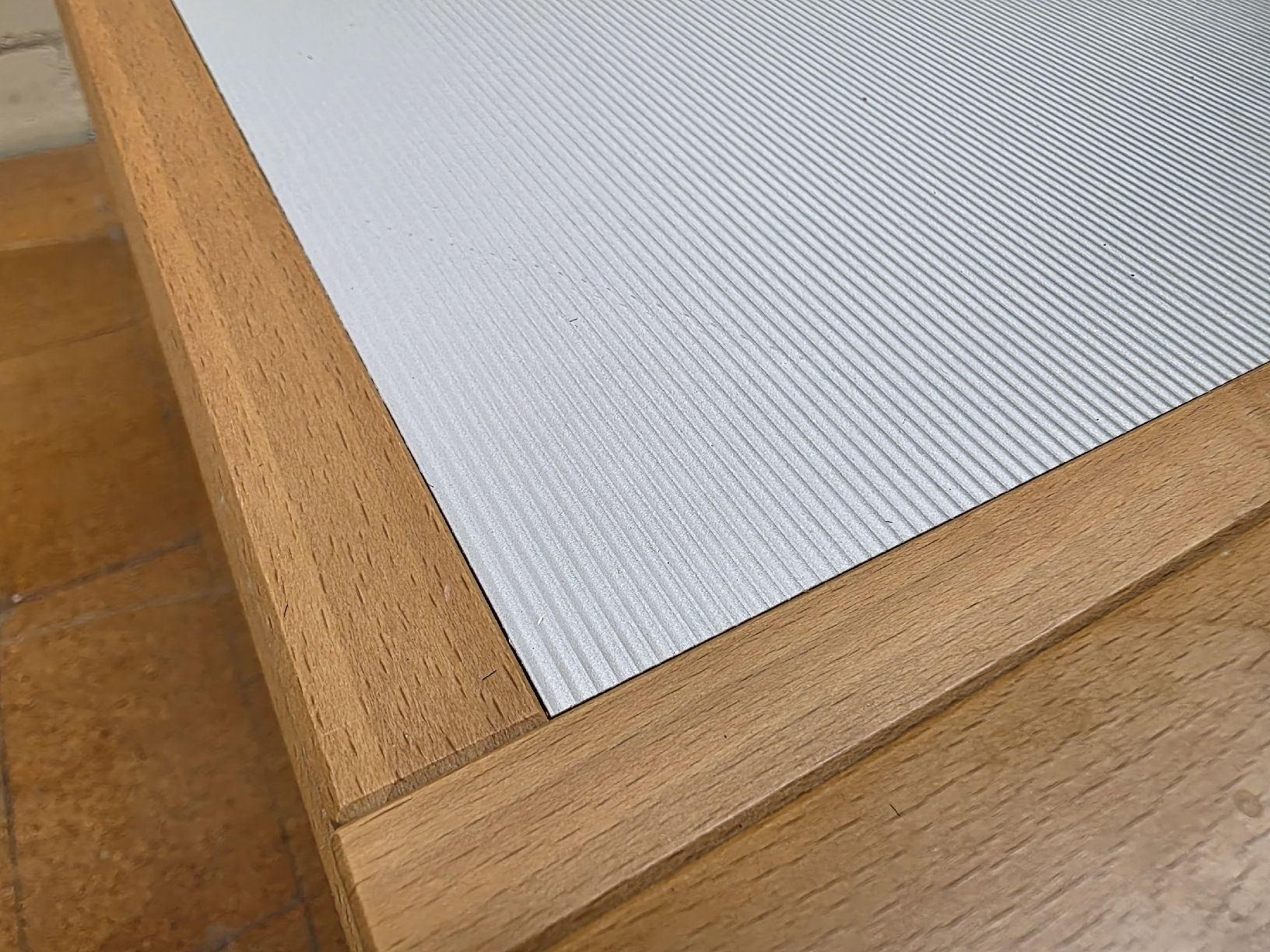 Tische: Hexa Designer Couchtisch von Bernard Vuarnesson – Gebraucht aus Lichtensteig von Usedinstorecom 3