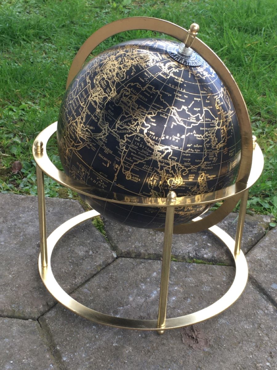Sonstige Dekorationen & Accessoires: Tisch - Globus Vintage Style – Gebraucht aus Wangen b. Olten von  1