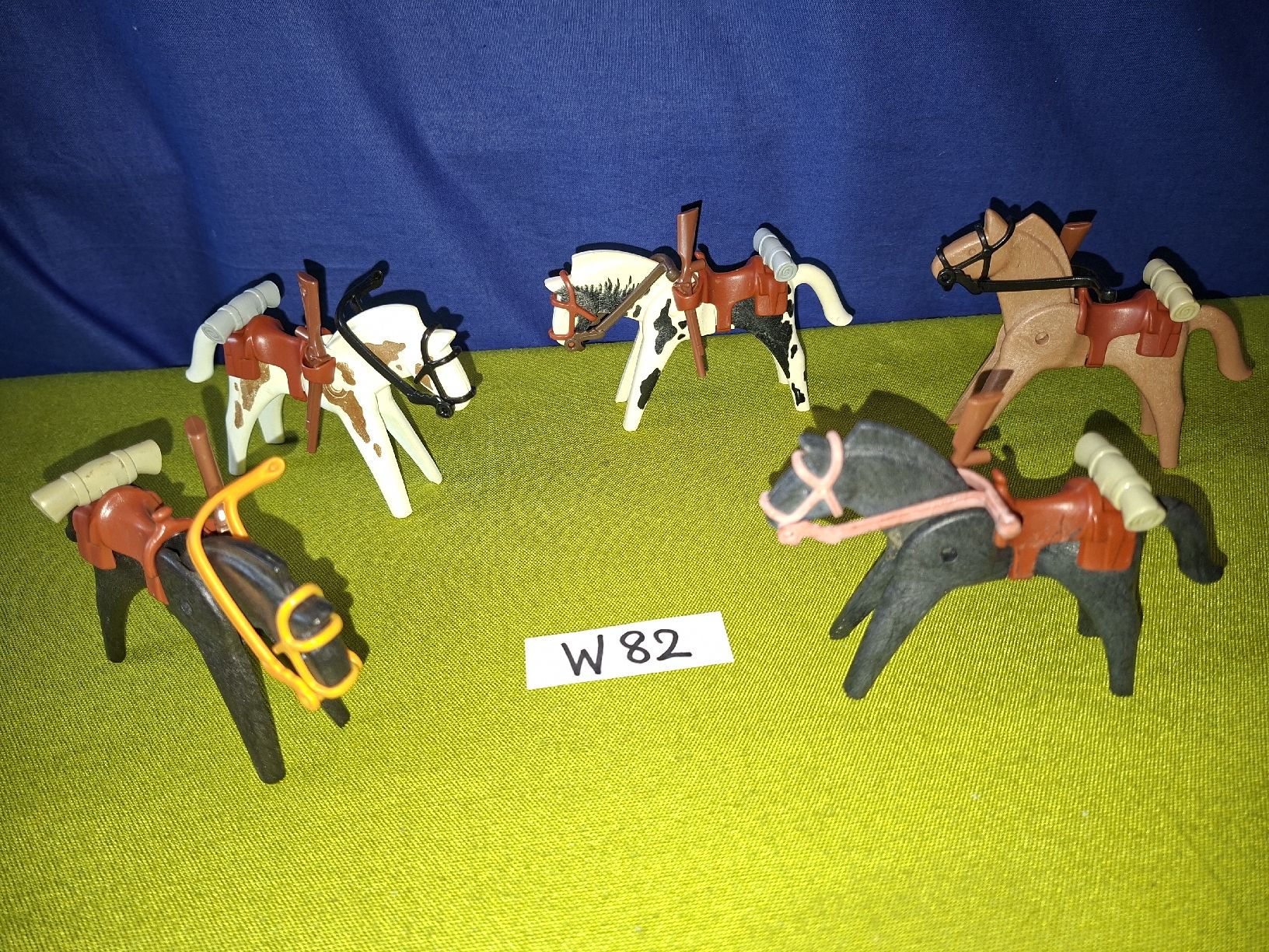 Playmobil Giocattoli: Playmobil Western Pferde 82 – Usato da Aarberg venduto da Fink010