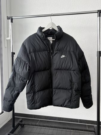 Winterjacke Nike Grösse S