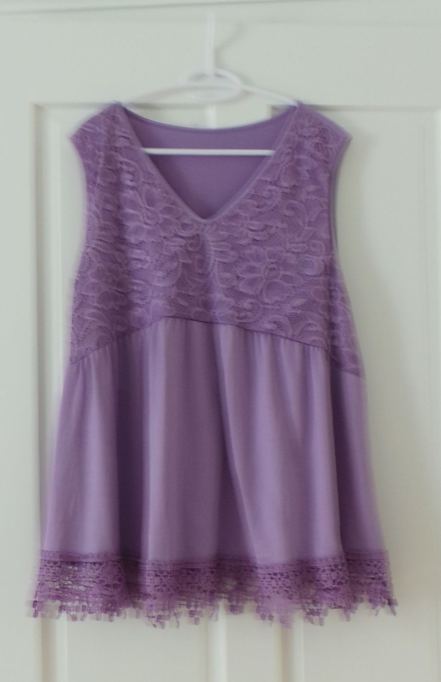 Tops: Top violett 4XL – D'occasion à Flamatt par Tattoo18