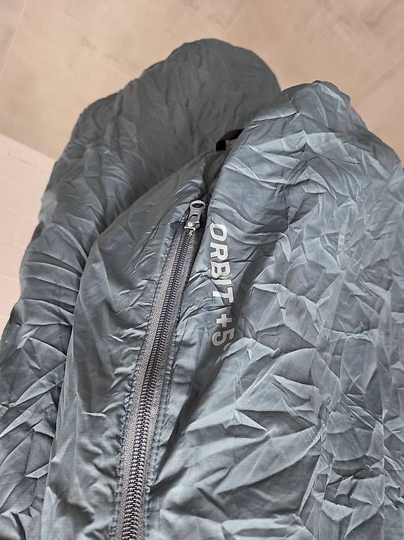 Deuter Sacchi a pelo: Deuter Orbit +5Grad Left/ Kunstfasterschlafsack - neu – Usato da Ennetbürgen venduto da Riwemogmbh 3