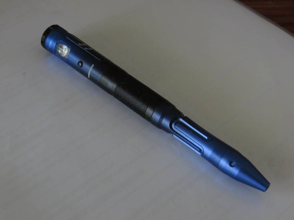 Stylos & Marker: Fenix T6 LED-Kugelschreiber – D'occasion à Pratteln par lupo_cattivo