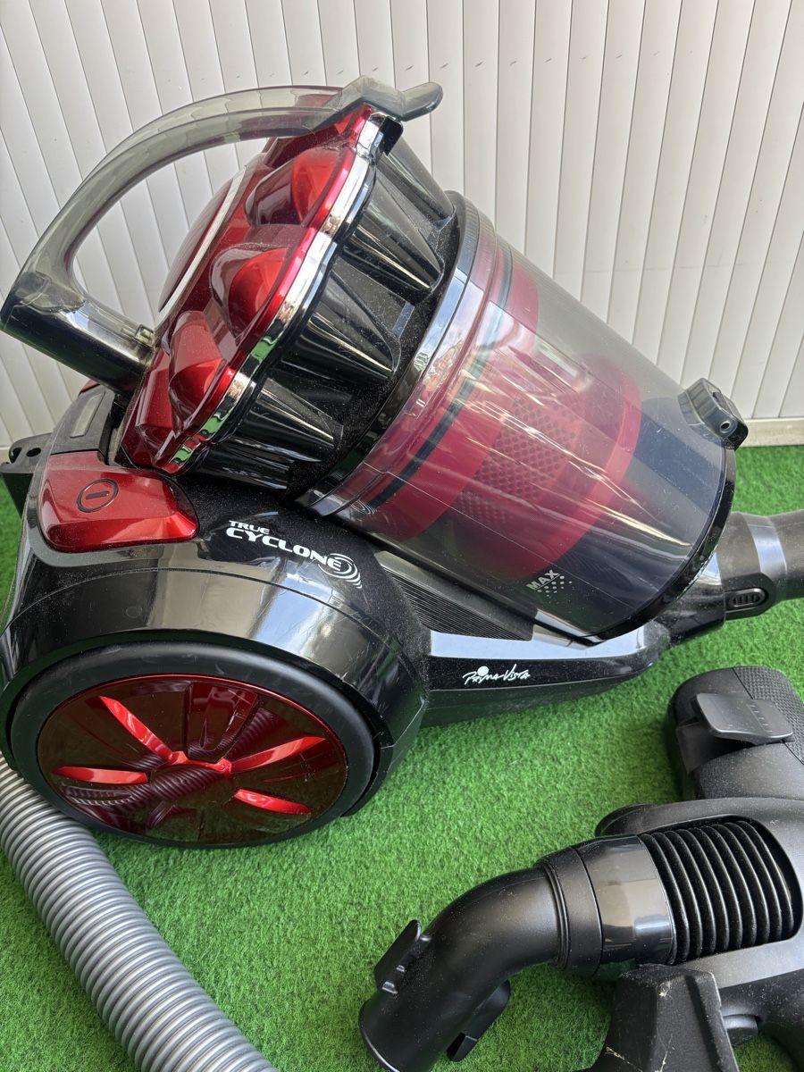Aspirapolveri & Accessori: Staubsauger True Cyklone PrimaVista – Usato da Zug venduto da Biki72