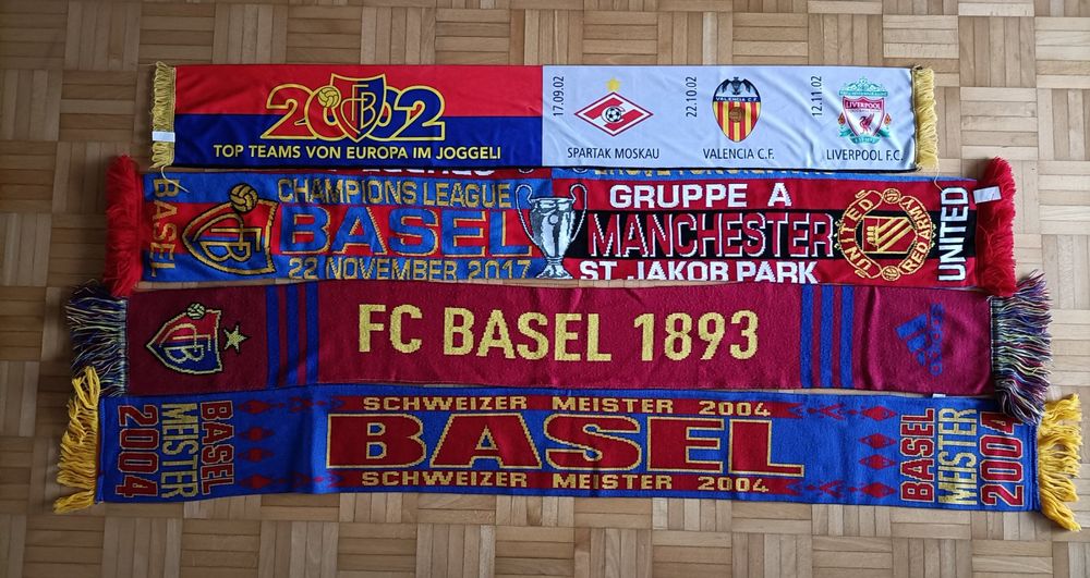 FOOTBALL FANION FCB FC BALE / BASEL Suisse EUR 1,50 - FR