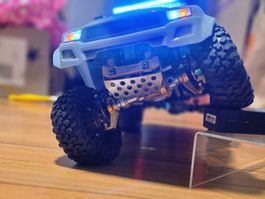 TRX4 Sport stark modifiziert mit Akkus