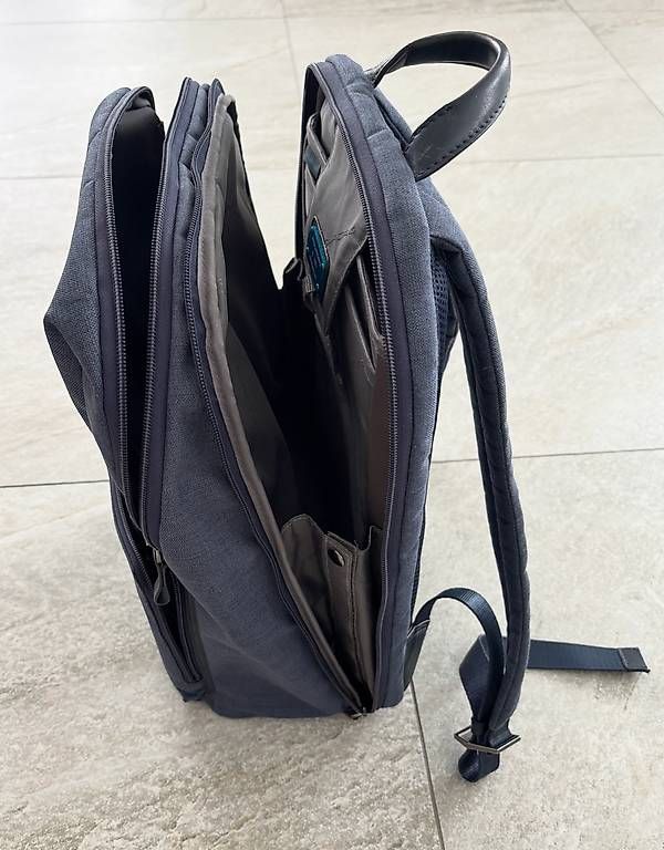 Piquadro Zaini: Sac à dos Piquadro – Usato da Arbaz venduto da CicciStore