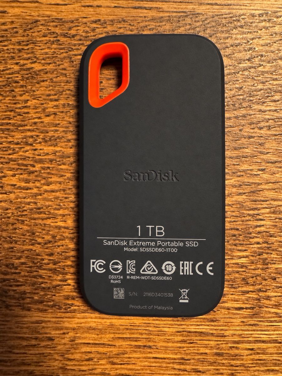 Sandisk Dischi rigidi: SanDisk Extreme Portable SSD 1TB + USB-C Cable – Usato da Zürich venduto da yun_9f7d 1