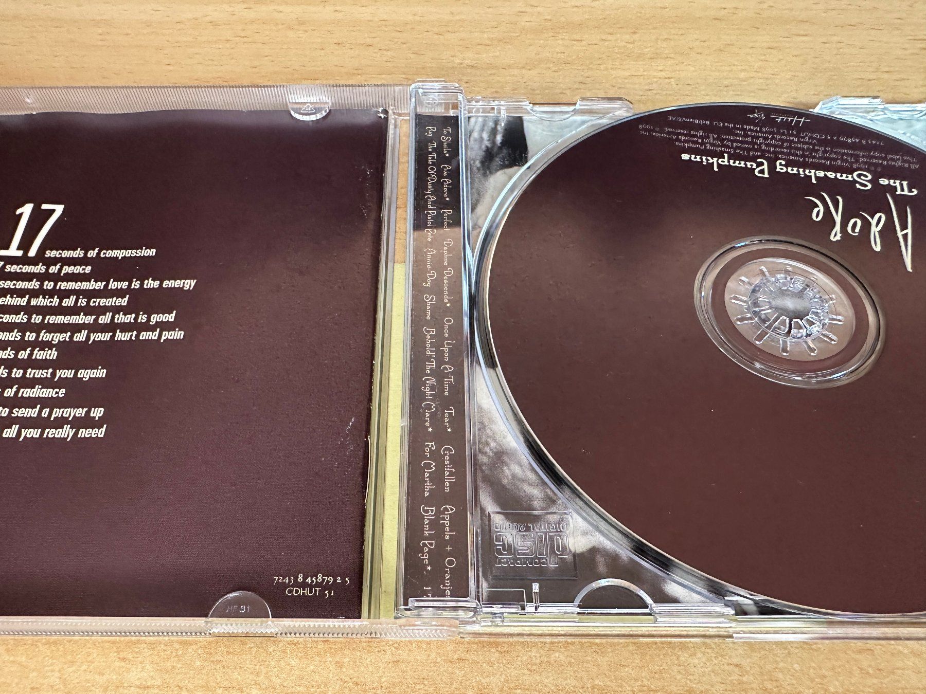CD: E2 The Smashing Pumpkins – Adore – Usato da Rikon im Tösstal venduto da Alpenmutz 2