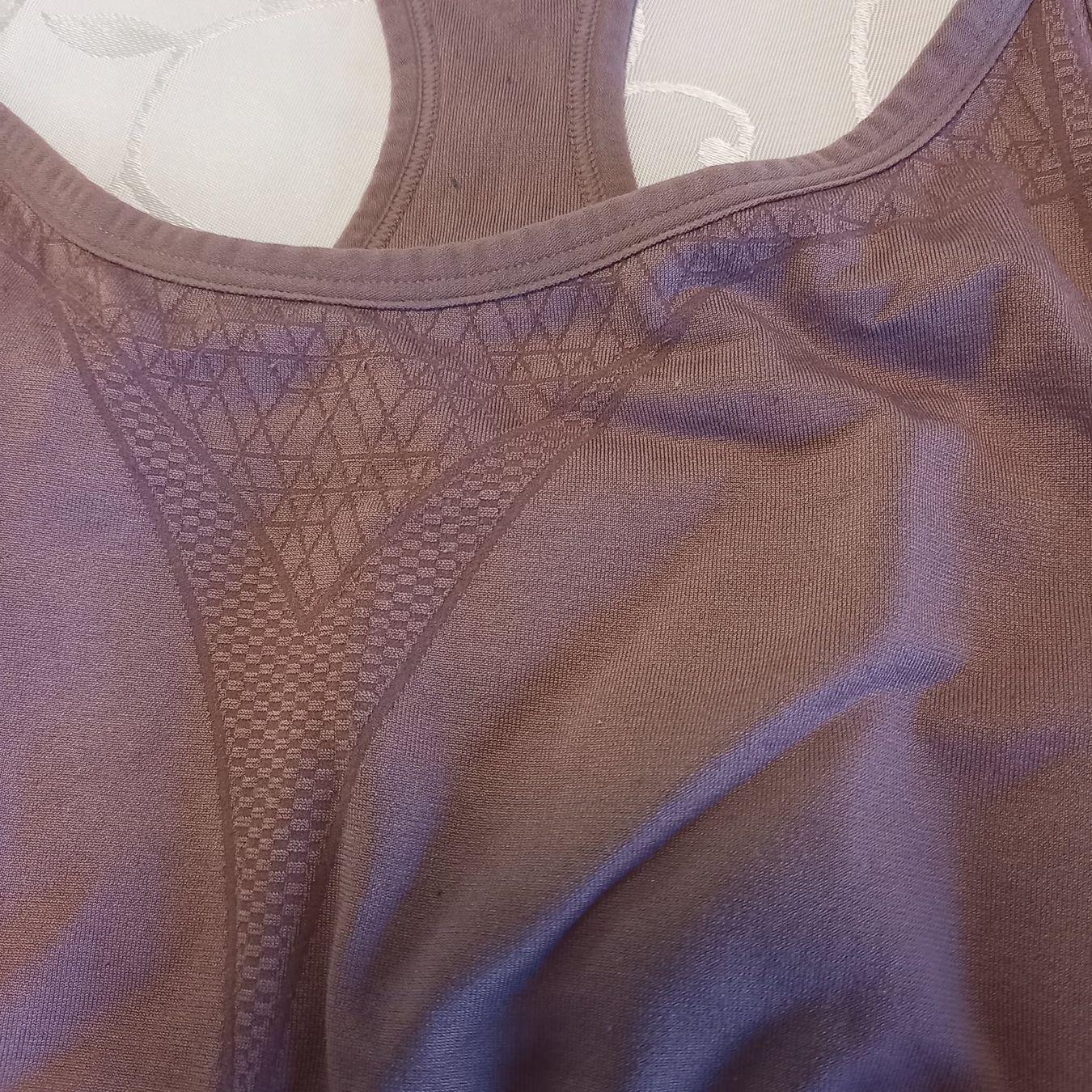 Top: Migros Sport-Top Gr L – Usato da Brüttisellen venduto da kikaninchen79 2