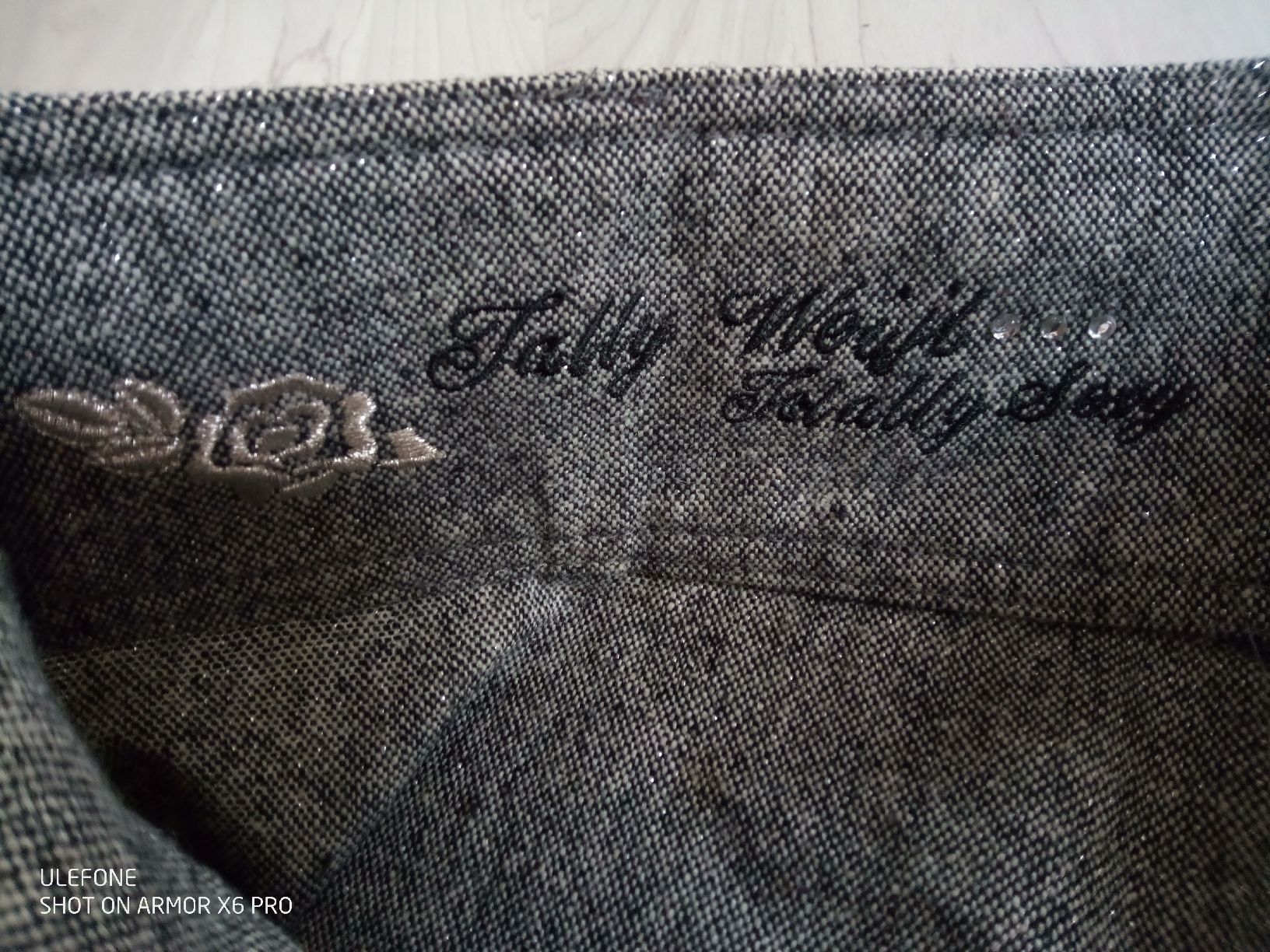 Gonne: Tally Weijl Minirock, Gr. 36, Grau – Usato da Volketswil venduto da Car1 1