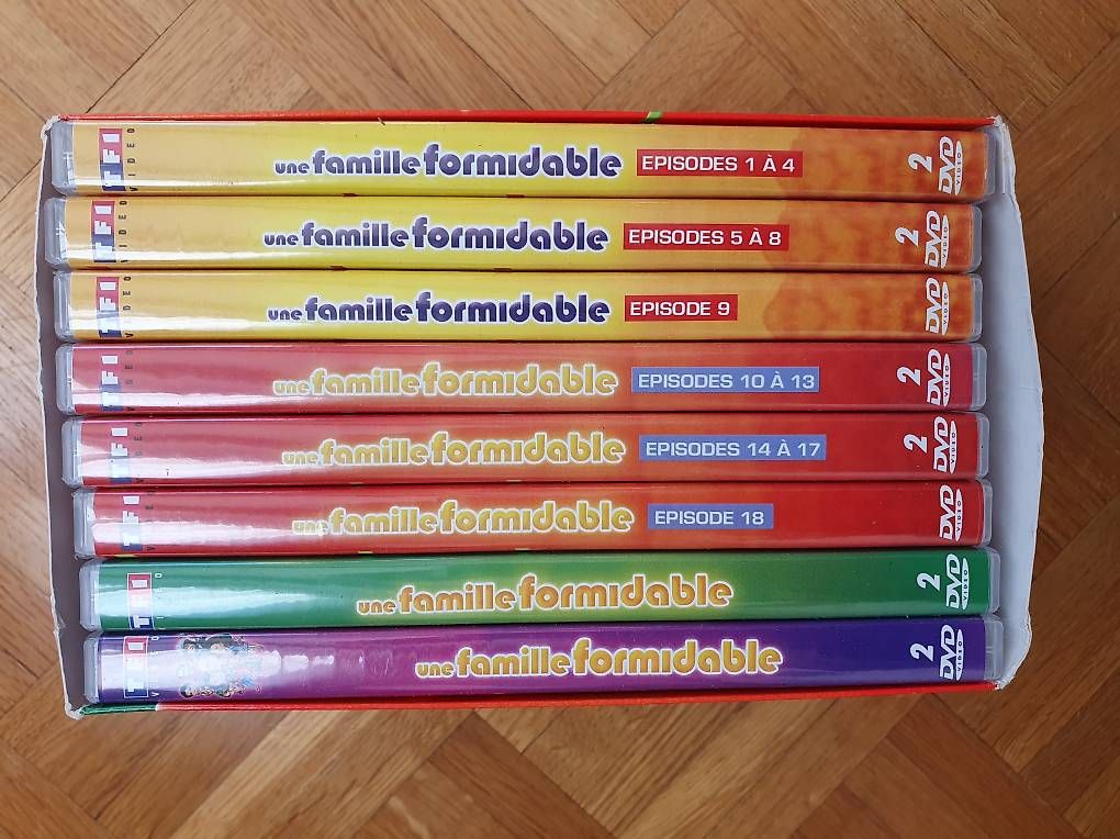 Tutti i DVDs: DVD Coffret " Une famille formidable " – Usato da Lavey-Village venduto da Dumbine 1