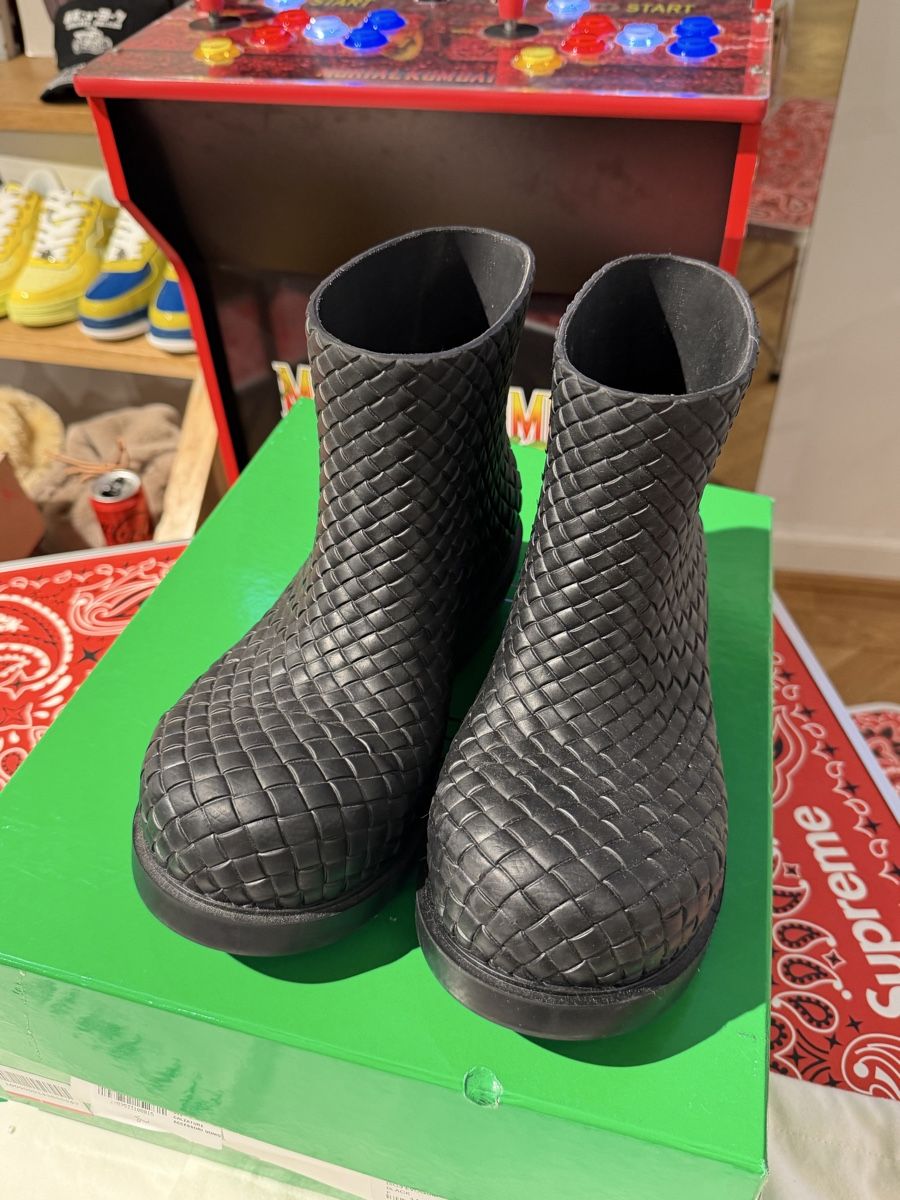 Bottega Veneta Scarpe da uomo: Bottega Veneta Fireman Ankle Boot Rubber Grösse 40 – Nuovo (secondo la descrizione) da Basel venduto da julianlenzin 4