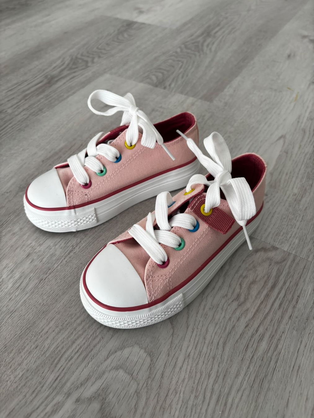 Scarpe per ragazzi: Kindersneaker Gr. 23 Neu – Nuovo (secondo la descrizione) da Hochfelden venduto da rub_rnw5 3