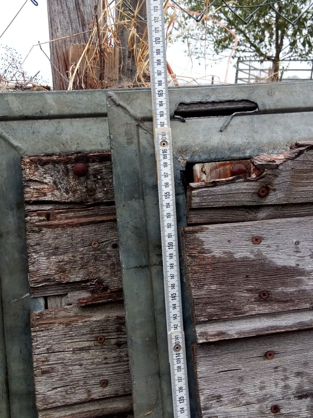 Porte: Holztor mit Metallrahmen – Difettoso da Endingen venduto da joe_xp29 3