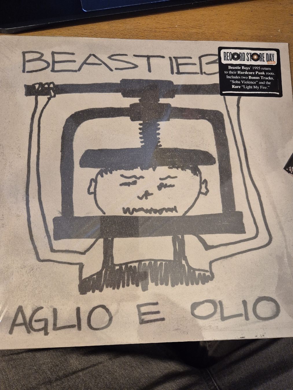 Dischi in vinile: Beastie Boys - Aglio E Olio LP – Nuovo e nell'imballaggio originale da Thun venduto da Kissthis